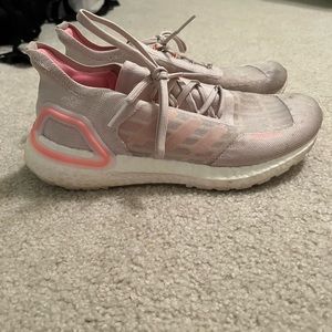 Adidas pink ultraboost. Size 8.5